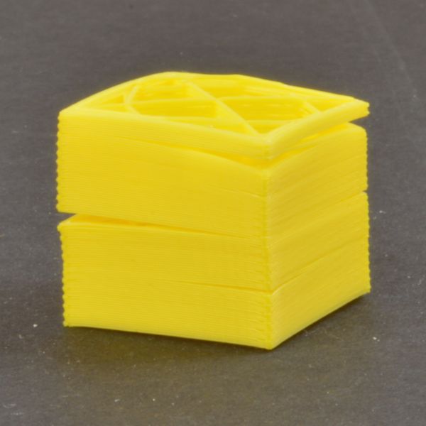 File:9Layers-Splitting-Or-Cracking.jpg